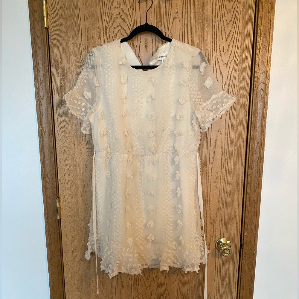 Clad + Cloth Somebody to love dress - Picture 2 of 5